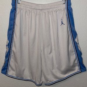 JORDAN North Carolina sports basketball shorts